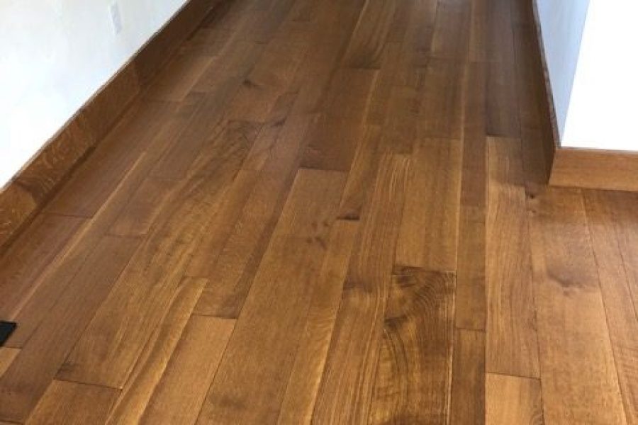 Random Width Select Grade Oak