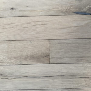 3 inch reclaimed Oak Photo